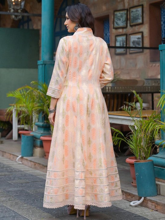 Aavanya Women Peach Kurta Sets