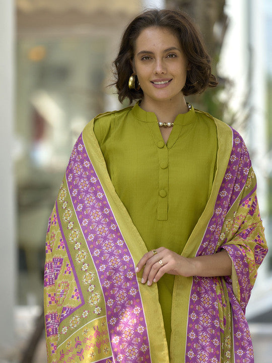 Ishin Mandarin Collar Straight Kurta With Trousers & Dupatta