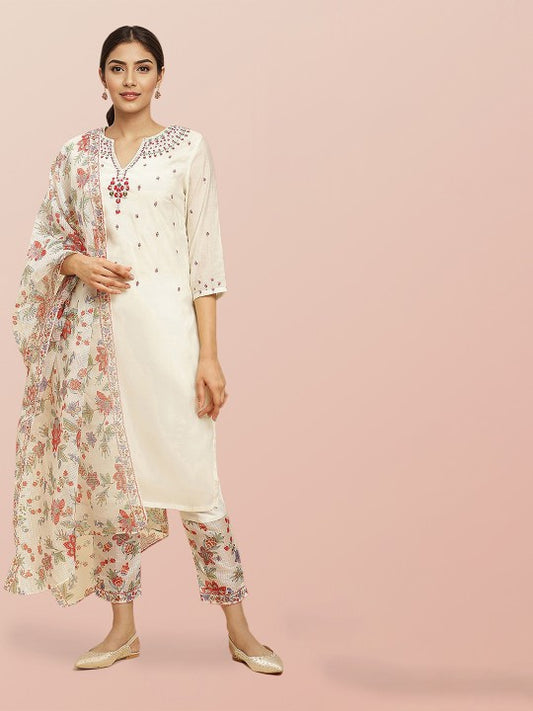 W Floral Embroidered Regular Kurta With Slim Trousers & Dupatta