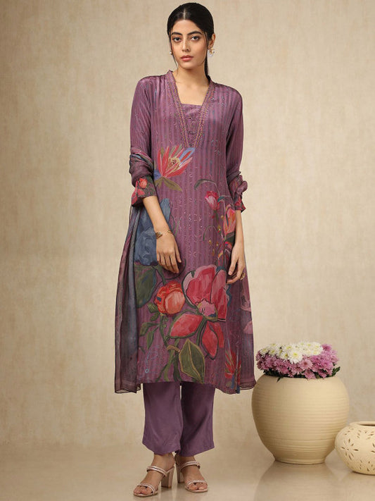 Floral Printed Square Neck Beads and Stones Silk Crepe Kurta With Trousers & Dupatta