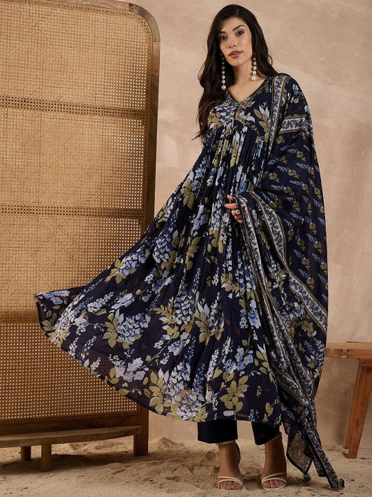 CHETI Women Floral Printed Pleated Beads and Stones Kurta with Trousers & Dupatta
