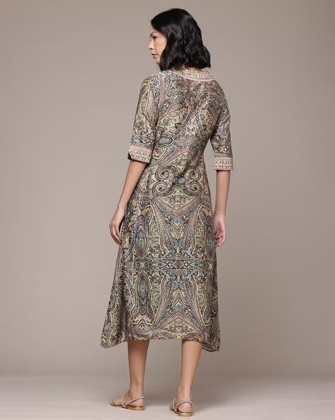 Tasavur Midi Dress
