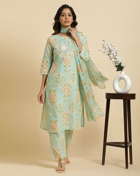 Women Floral Print Straight Kurta with Pants & Dupatta