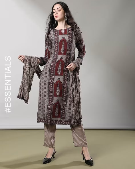 Women Ajrak Print Straight Kurta Set