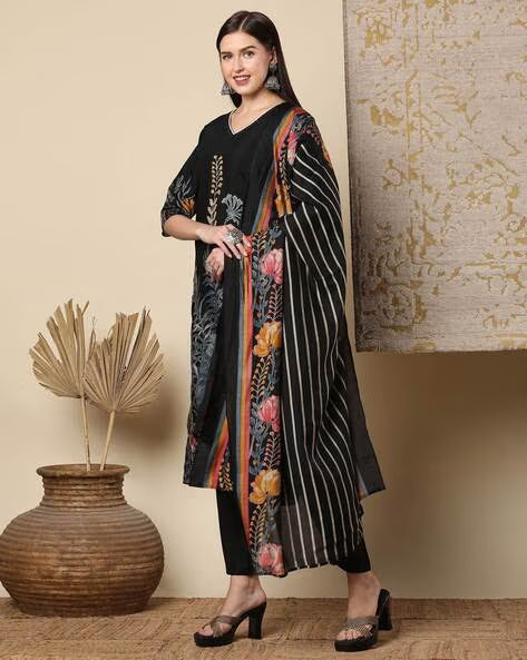Women Cotton Straight Kurta Set