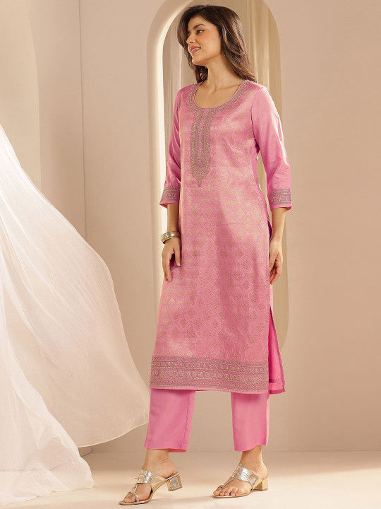 Floral Woven Design Zari Straight Kurta With Trousers And Dupatta