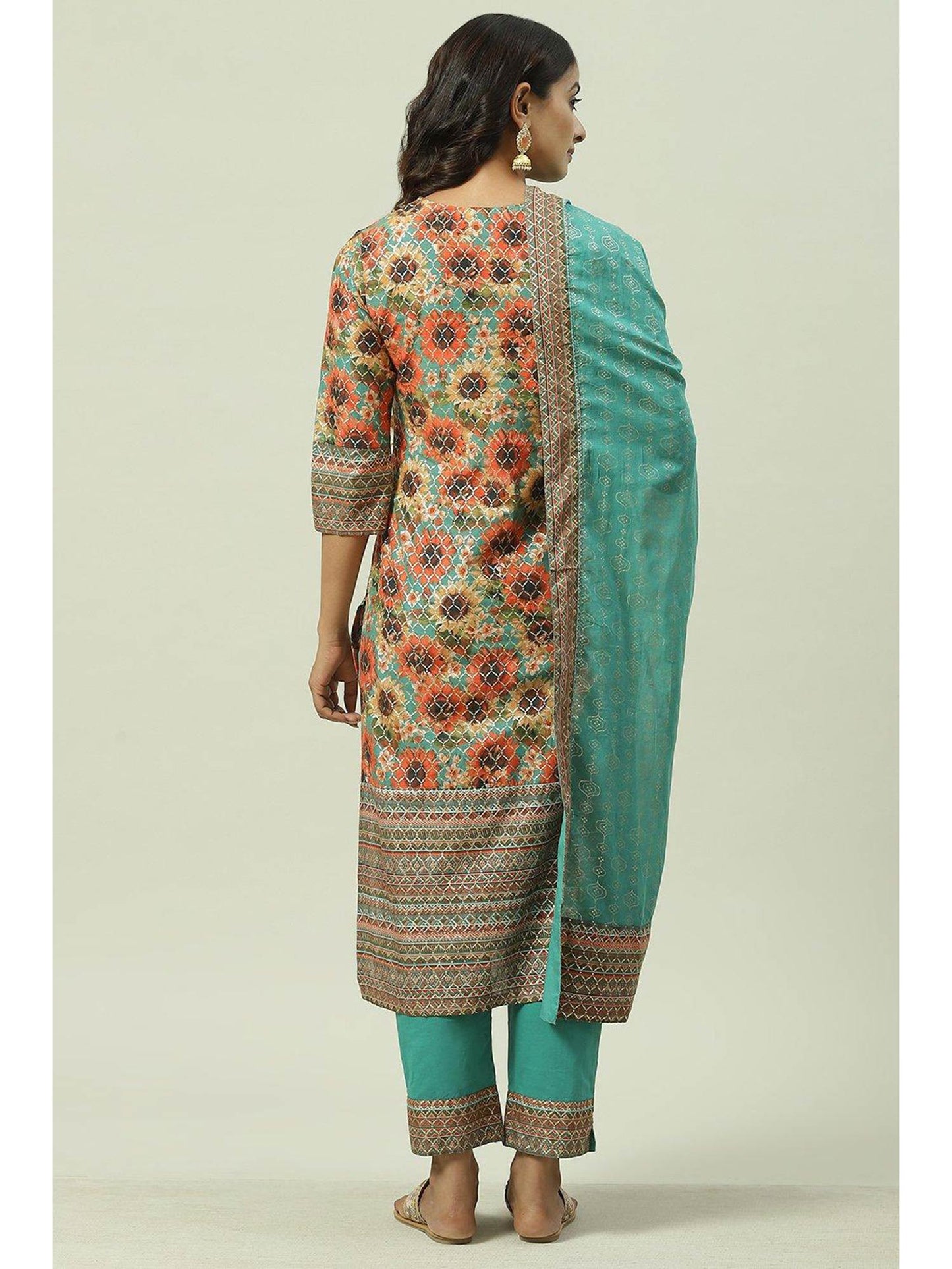 Green &amp; Multi Floral Printed Kurta (Set of 3)
