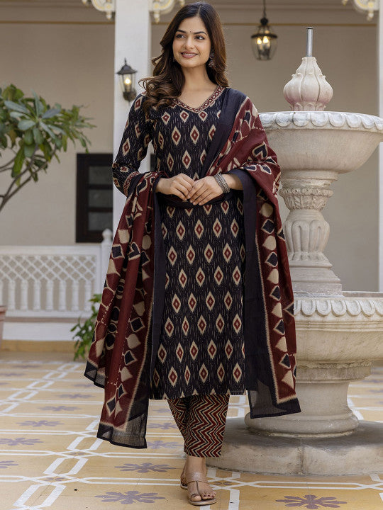 EthniFlair Geometric Printed V-Neck Pure Cotton Straight Kurta With Trousers And Dupatta