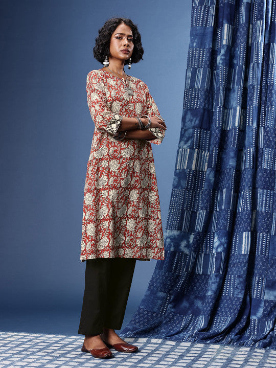 Taavi Indie-Floral Printed Straight Pure Cotton Bagru Kurta with Trousers & With Dupatta