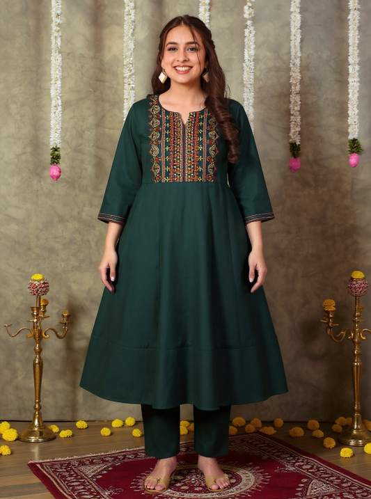 Embroidered Linen Cotton Solid Green Kurta