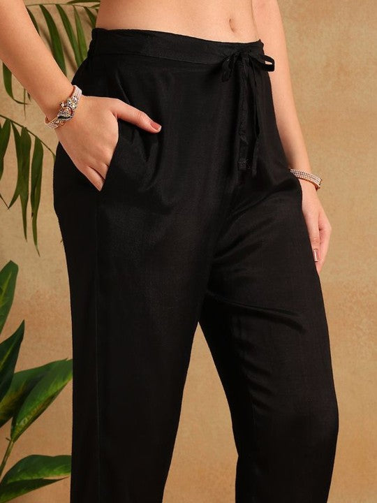 AHIKA Ethnic Motifs Woven Design Zardozi Straight Kurta