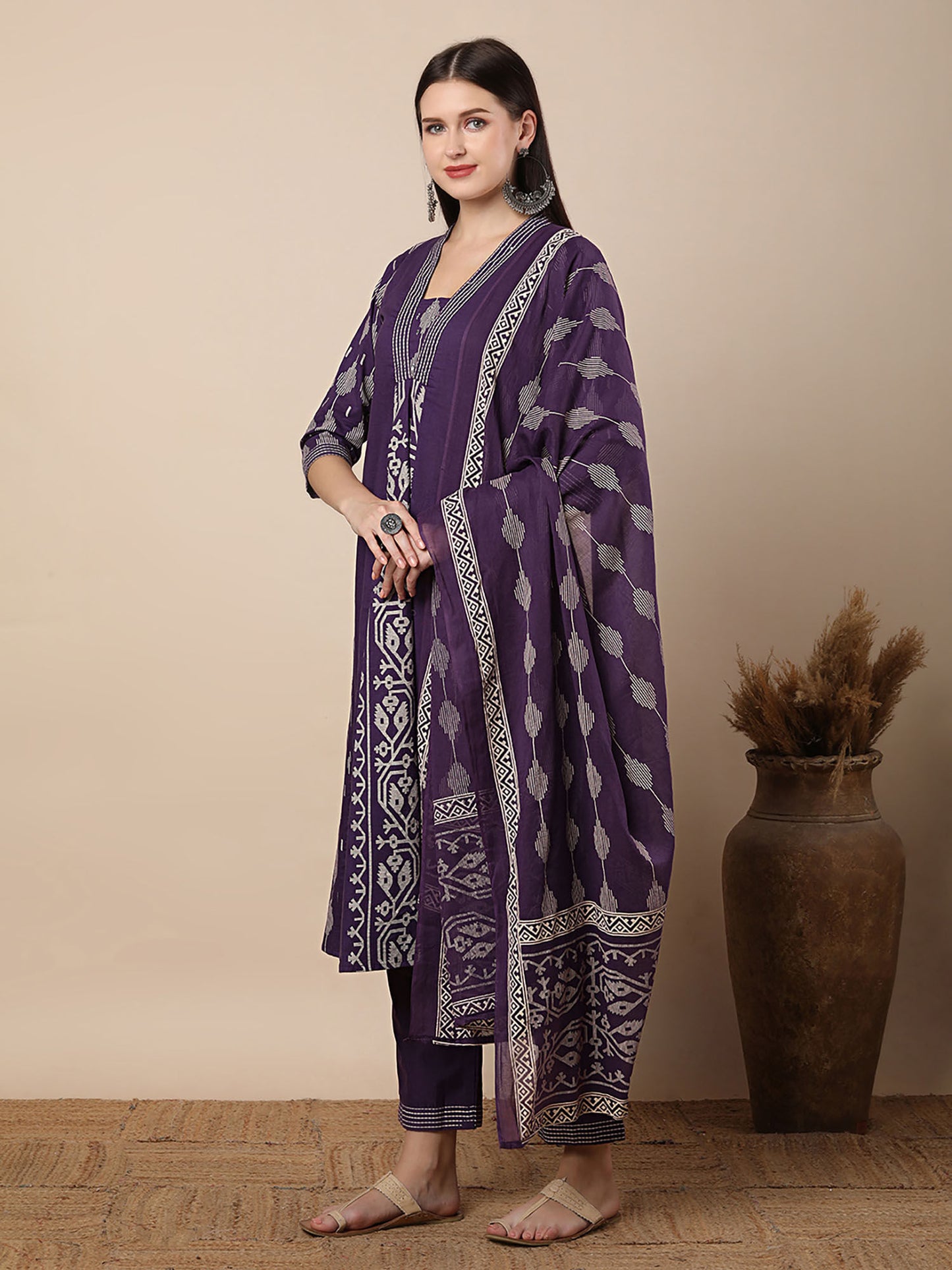 Printed Embroidered Kurta with Pant and Dupatta (Set of 3)