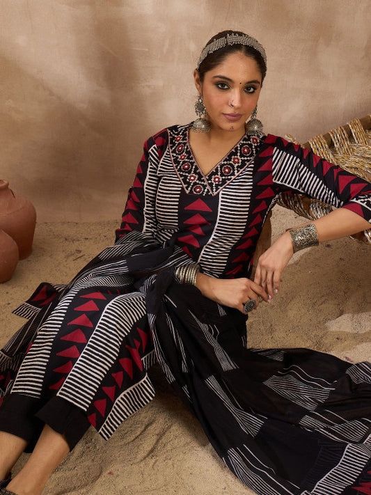 Indo Era Women Printed Regular Thread Work Pure Cotton Kurta with Trousers & With Dupatta