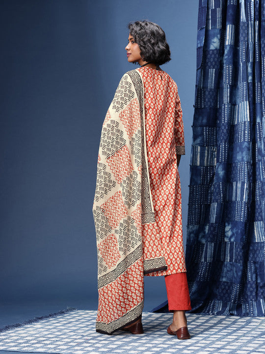Taavi Floral Printed Bagru Kurta with Trousers & Dupatta