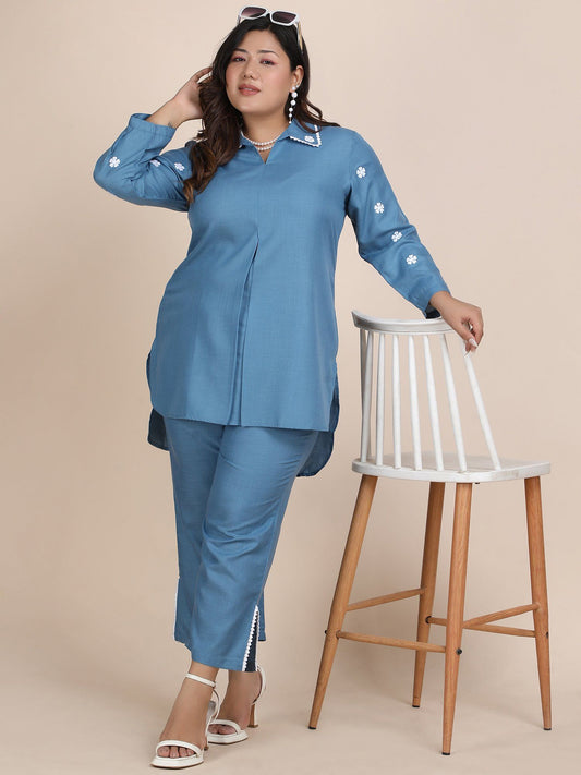 Women Blue Embroidered Co-Ord (Set of 2)
