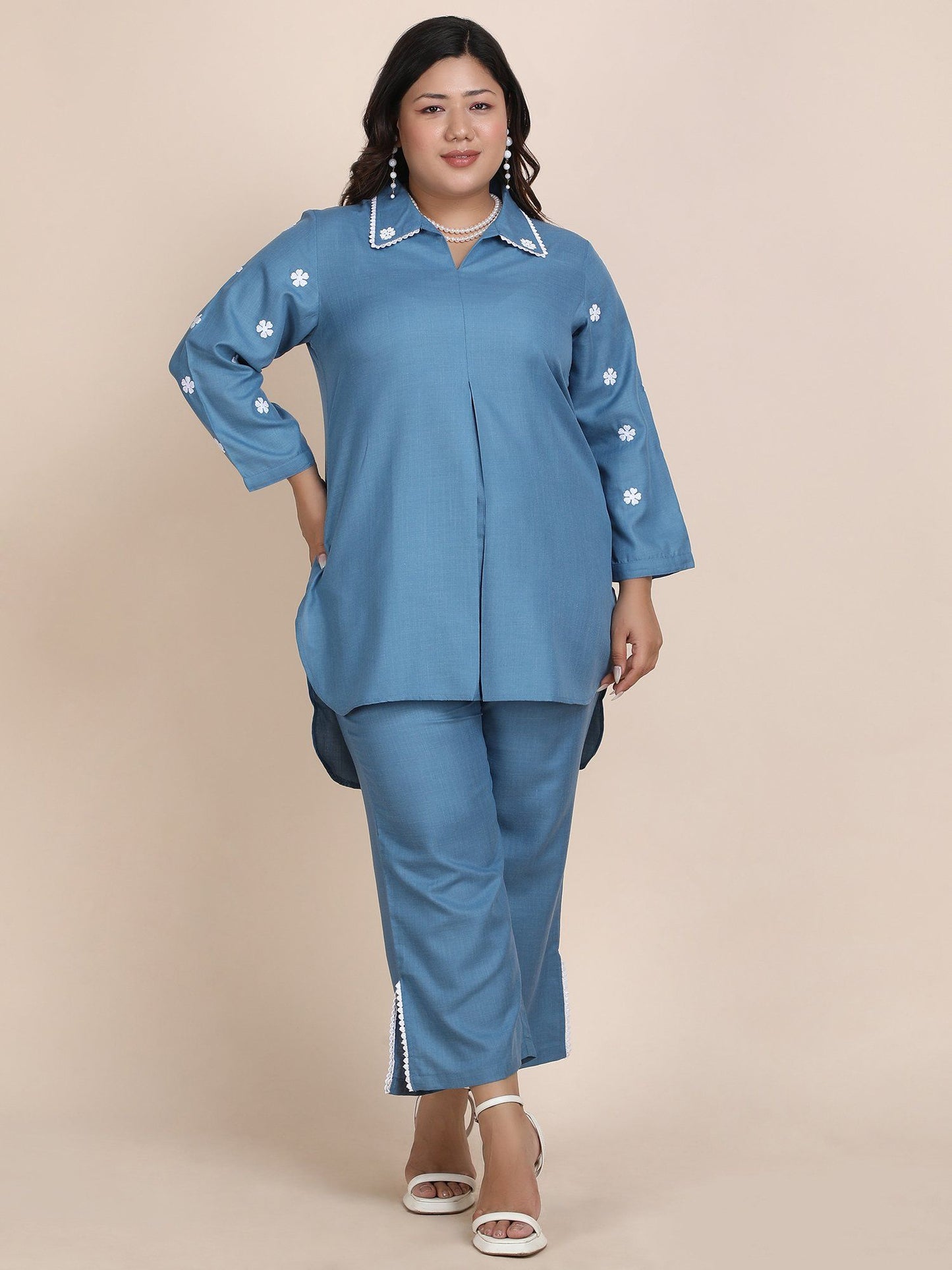 Women Blue Embroidered Co-Ord (Set of 2)