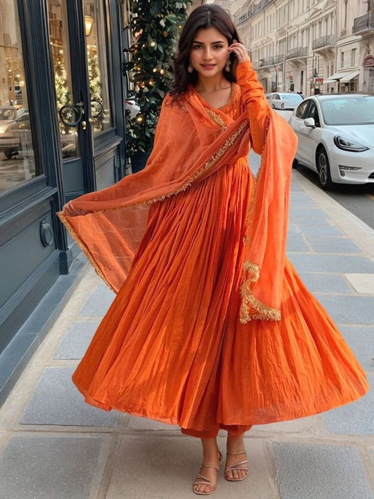 Aaghnya Women Solid Kurta