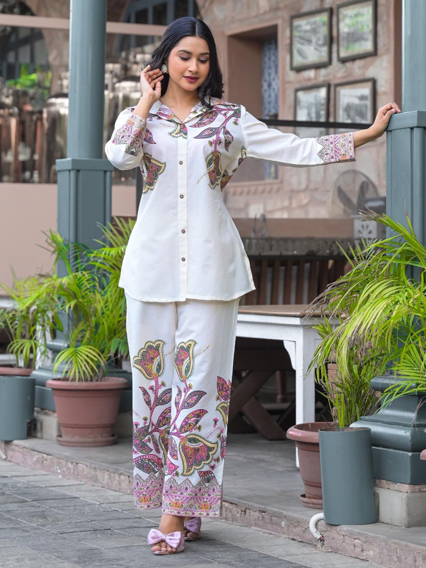 Curved Style Mulmul Fabric White Color Co-ord (Set of 2)