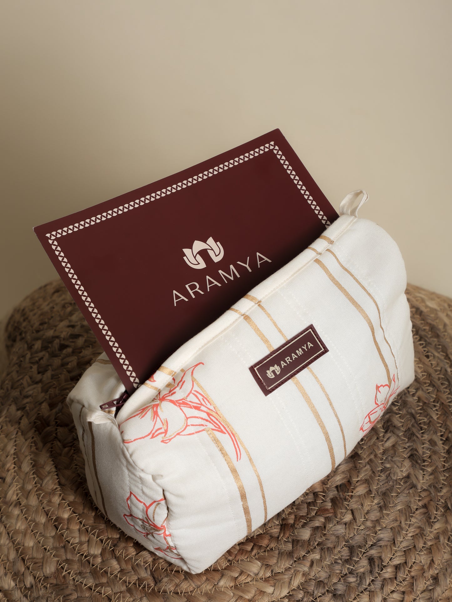 Aramya Travel Pouch Limted Edition