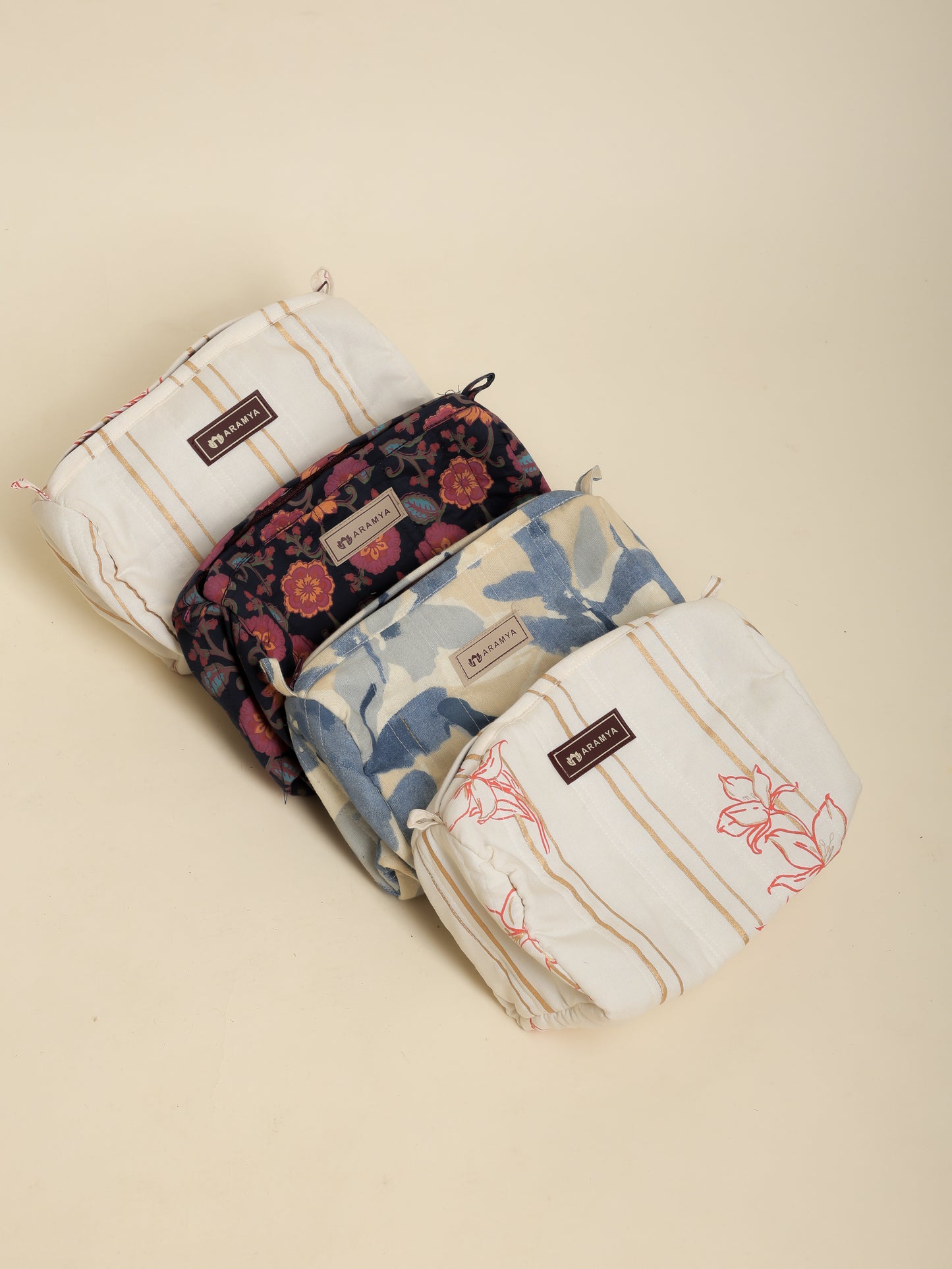 Aramya Travel Pouch Limted Edition