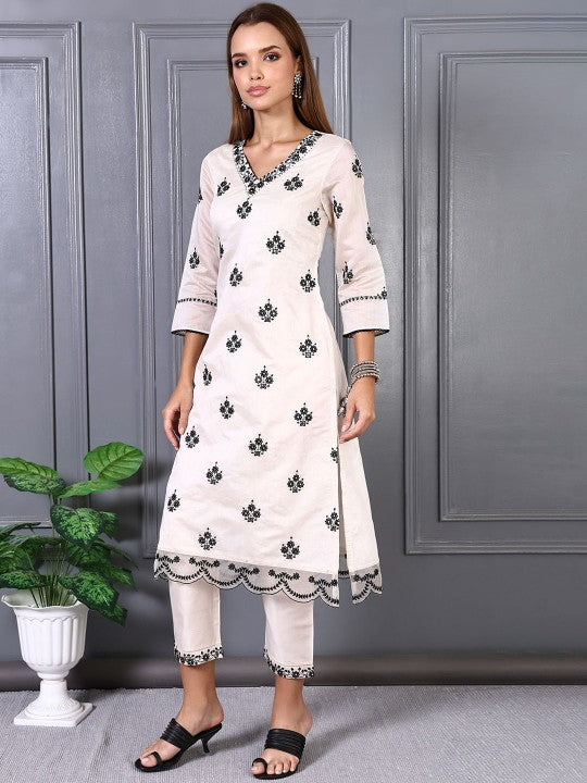 W Women Floral Embroidered V-Neck Regular Straight Kurta Trousers With Dupatta