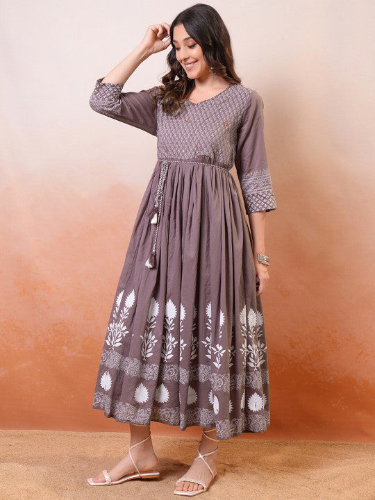 Vishudh Ethnic Motifs Print Maxi Dress