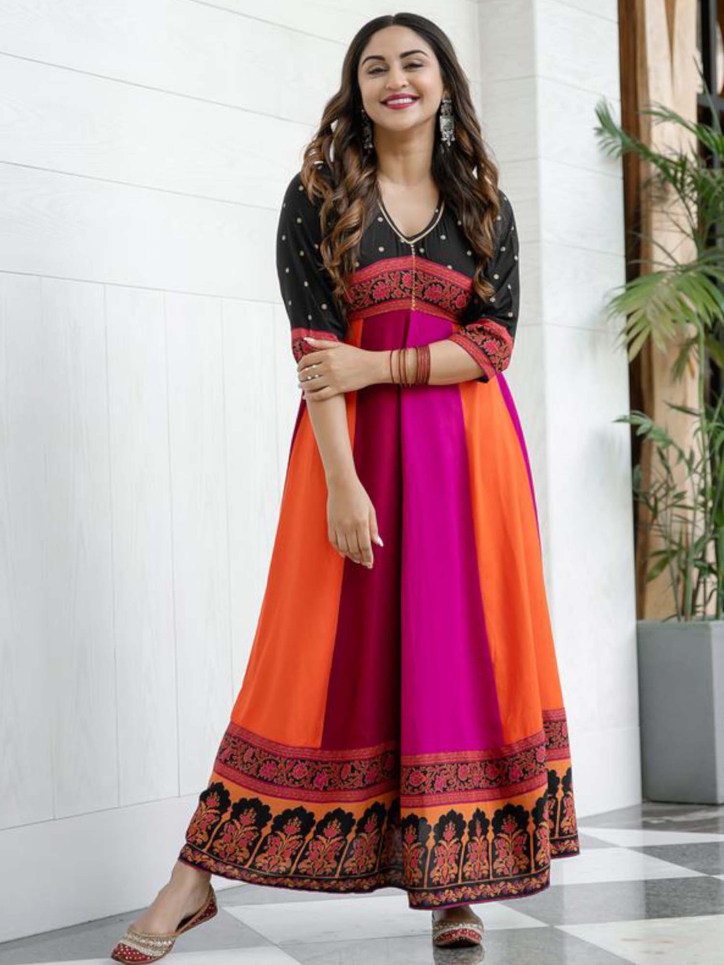 Black Multicolour Long Kalidaar Dress With Border Details