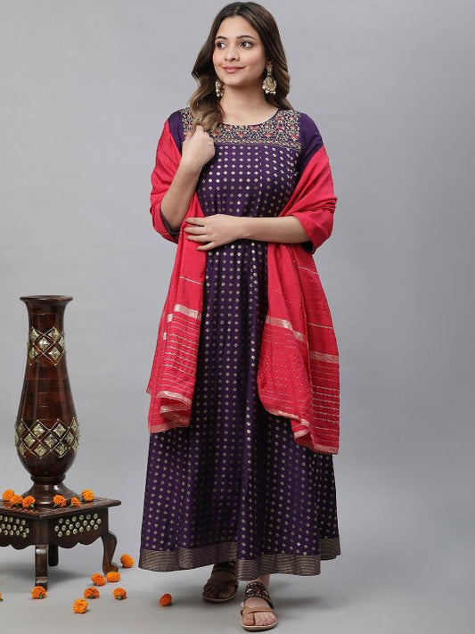 AURELIA Women Pleated Kurta With Dupatta