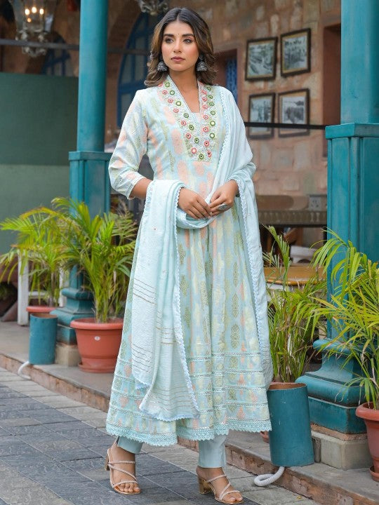 Aavanya Women Blue Kurta Sets