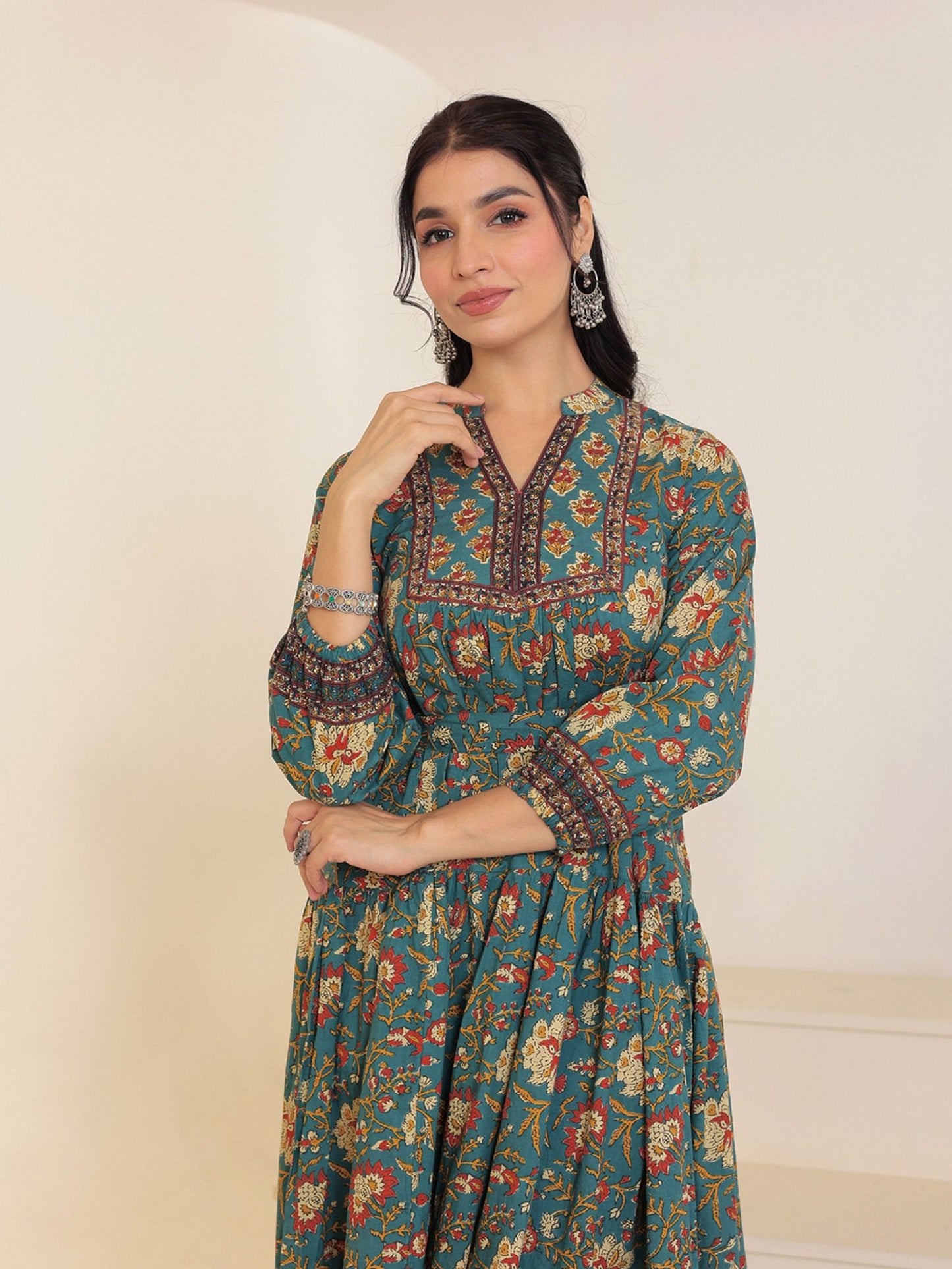 Floral Printed Bishop Sleeves Ethnic A-Line Midi Dress Green