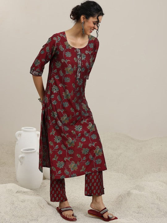 Floral Printed Thread Work Straight Kurta With Trousers And Dupatta