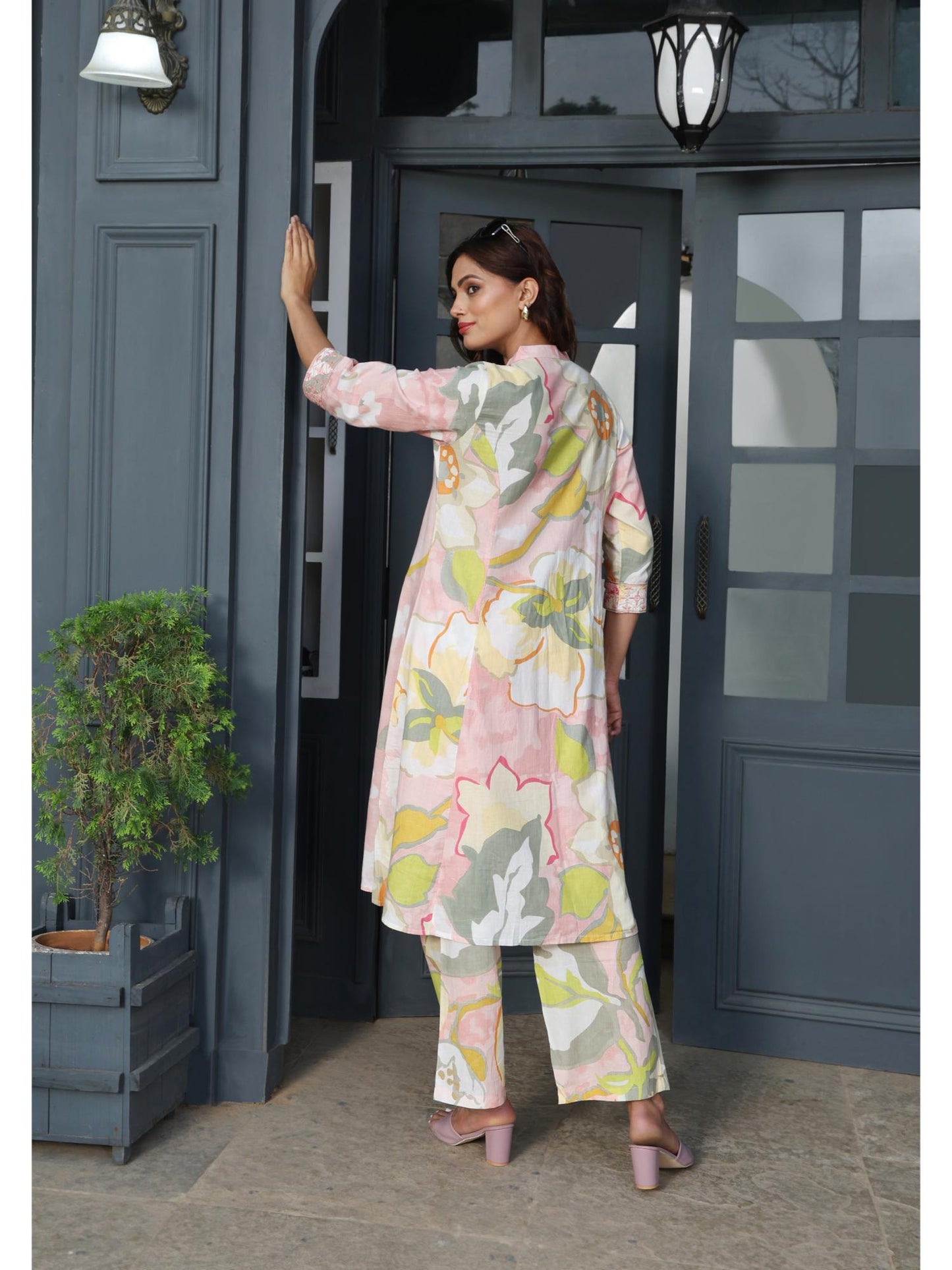 Women Floral Cotton Co-Ord Set - Pink