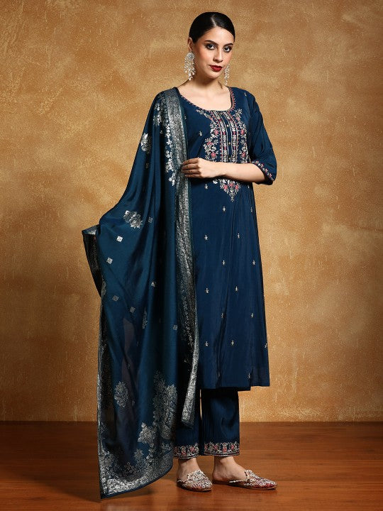Varanga Women Floral Embroidered Regular Thread Work Kurta