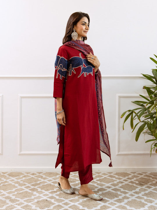 Ishin Women Ethnic Motifs Printed Empire Pure Cotton Kurta with Trousers & With Dupatta
