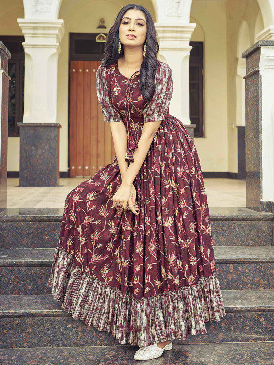 CHANSI Floral Printed Pleated Flared Maxi Dress