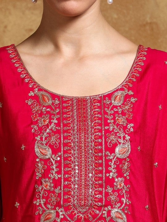 House of Pataudi Floral Embroidered Sequinned Kurta