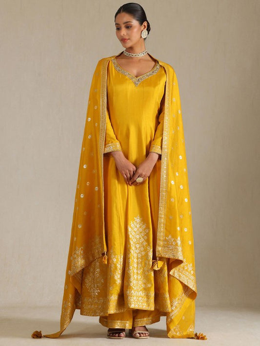 Floral Woven Design Sweetheart Neck Anarkali Kurta