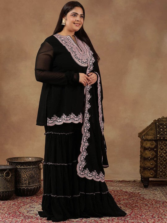 INDDUS PLUS Szie Floral Embroidered Thread Work Kurta