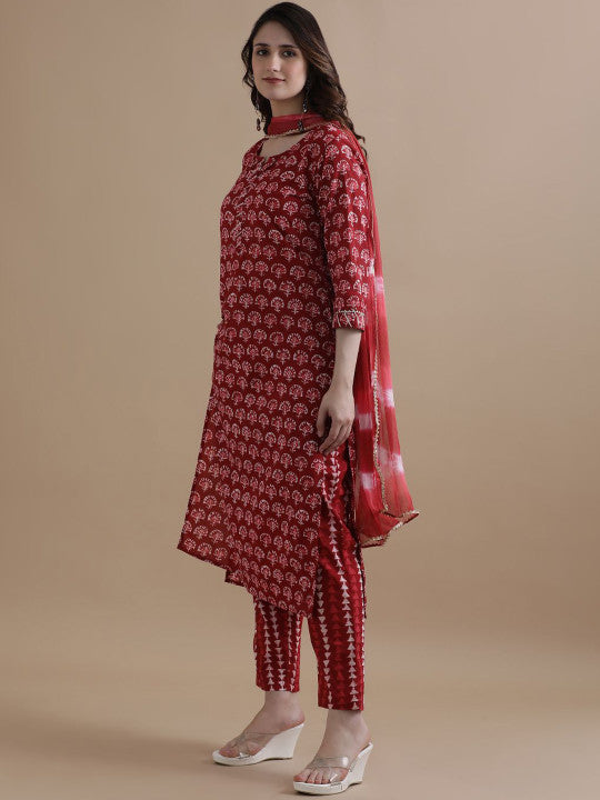 Jaipur Kurti Floral Printed Gotta Patti Pure Cotton Straight Kurta With Trouser & Dupatta