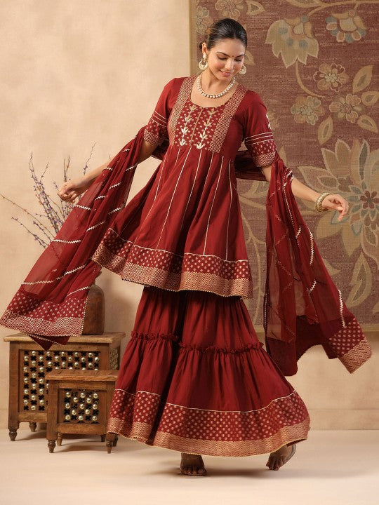 GILLORI Ethnic Motifs Embroidered Empire Gotta Patti Kurti