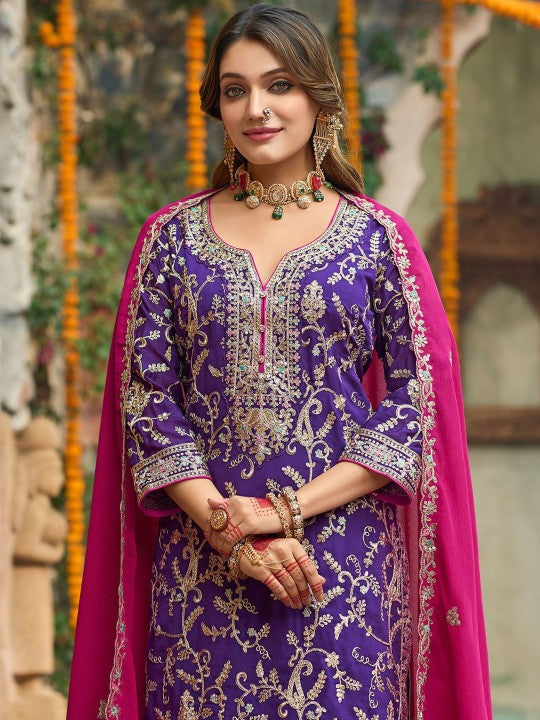 Indo Era Zari Ethnic Motifs Embroidered Notch Neck Straight Kurta