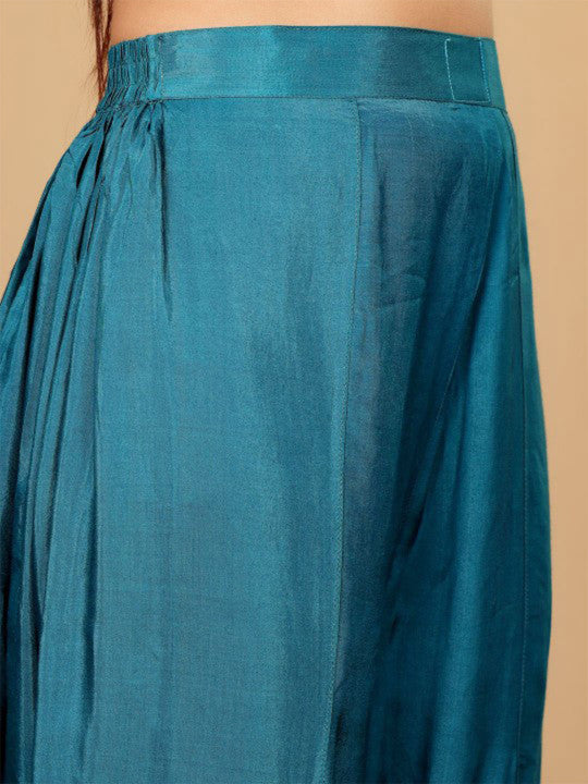 Varanga WomenEthnic Motifs Embroidered  GottaPattiPureKaftanKurta with Trousers &  Dupatta
