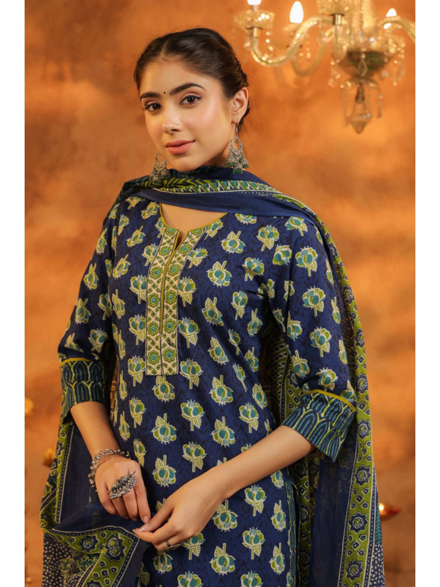 Floral Printed Regular Pure Cotton Kurta Pant and Dupatta (Set of 3)