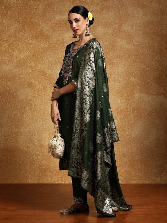 Varanga Women Floral Yoke Design Regular Kurta