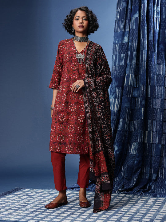 Taavi Ajrakh Floral Printed Kurta With Trousers & With Dupatta