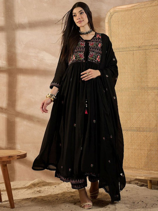 CHETI Women Floral Embroidered Anarkali Kurta with Trousers & Dupatta
