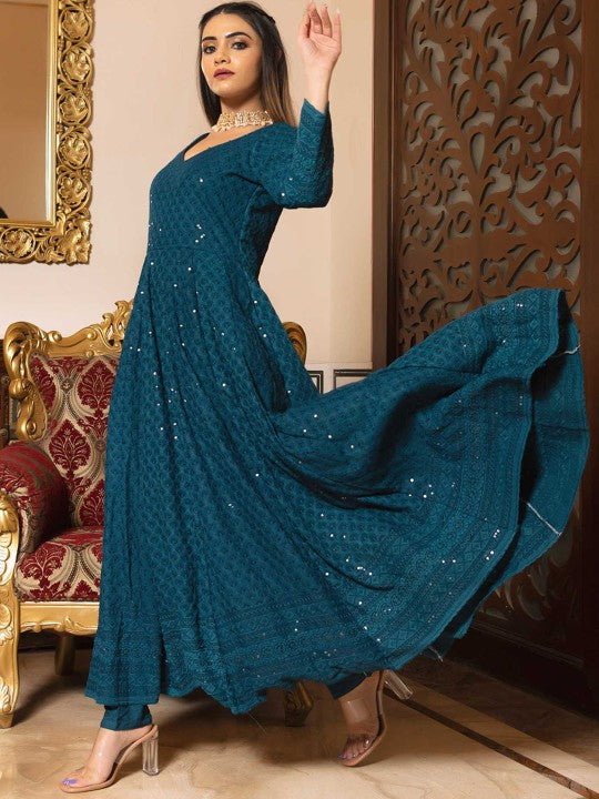Calmna Ethnic Motifs Embroidered Panelled Chikankari Kurta