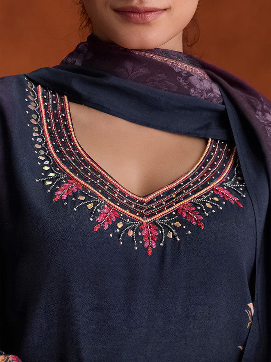 WOMEN PLUS Floral Embroidered Beads and Stones Straight Kurta with Trousers & Dupatta