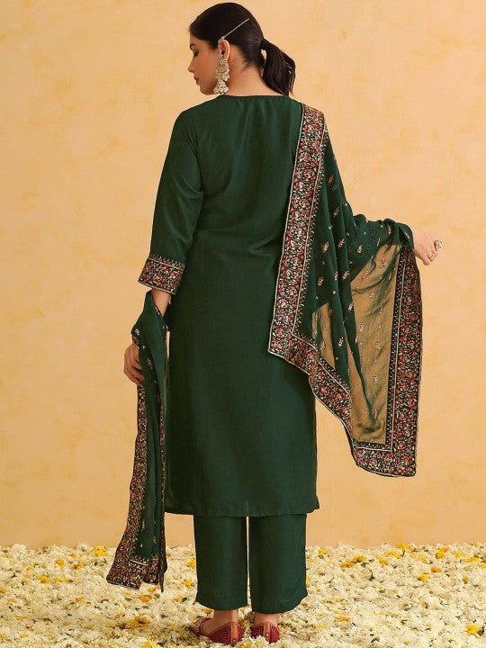 AHIKA Floral Embroidered Regular Thread Work Straight Kurta