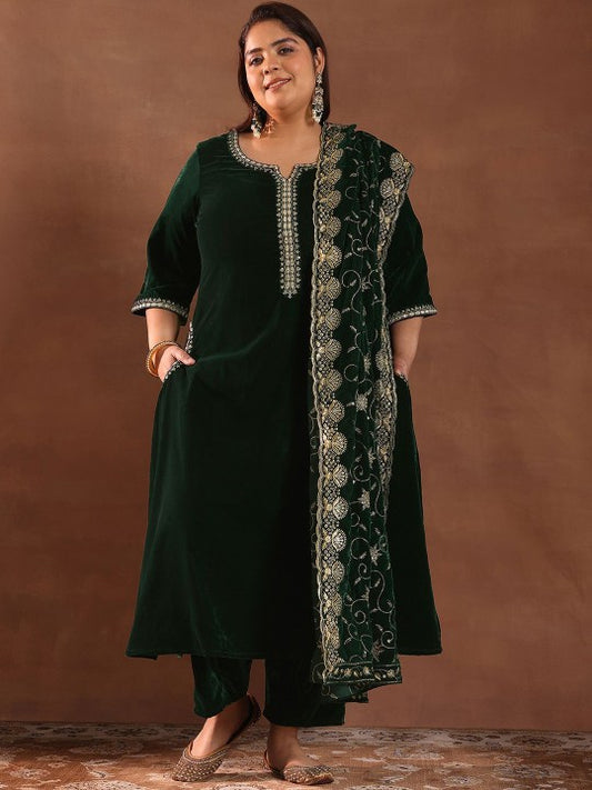EXTRA LOVE BY LIBAS Plus Size Floral Yoke Design Velvet Kurta